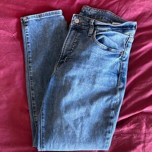 Old Navy Women's Straight Leg Blue Jeans